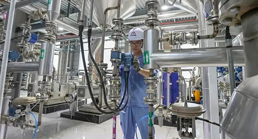 邁安德承建5000T/D植物油料預(yù)浸及1000T/D精煉生產(chǎn)線(xiàn)
